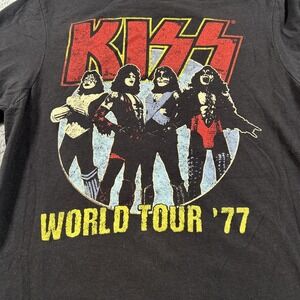 KISS Shirt Mens Small Black World Tour 77 Band Graphic Rock Tee Concert
